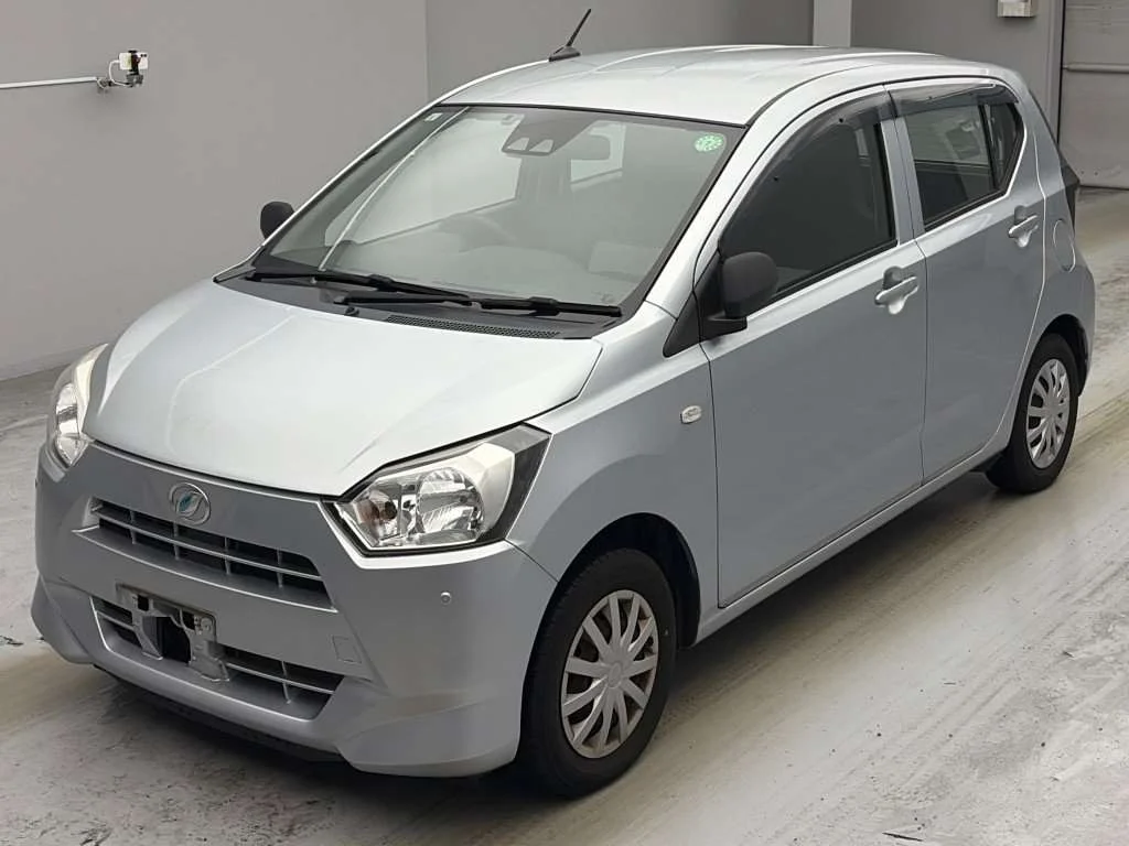 Daihatsu Mira e:S LA350S 2019